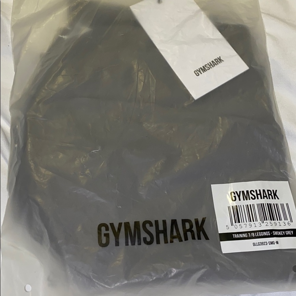 NWT Gymshark 7/8 Training Leggings